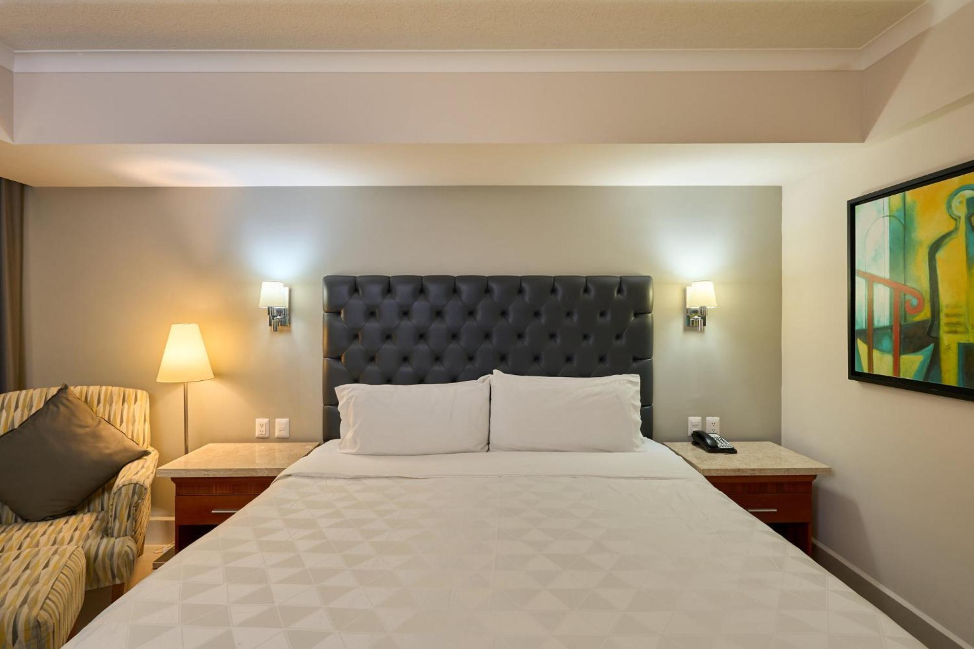 Holiday Inn Tuxtla Gutierrez By Ihg Exterior foto