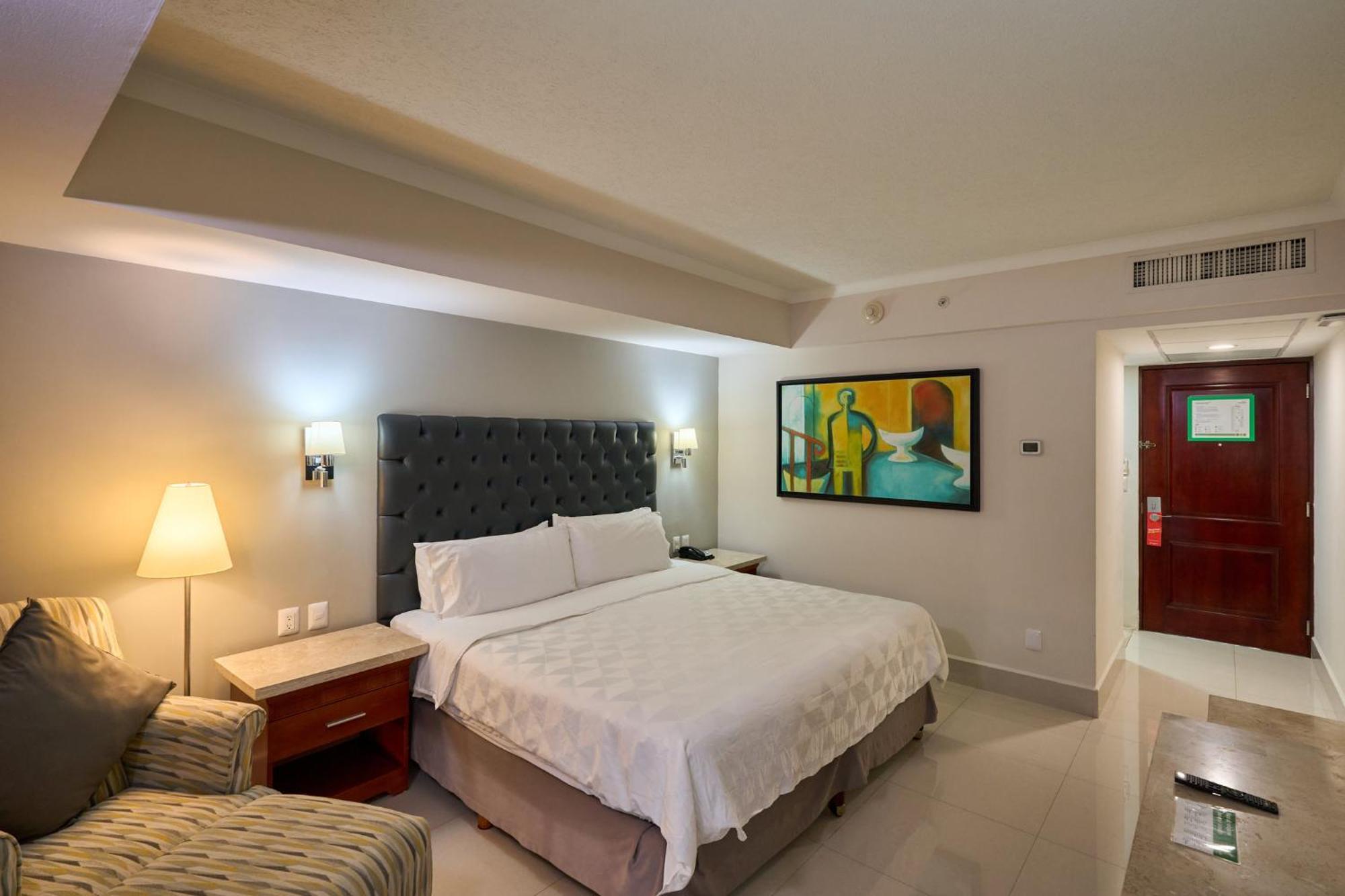 Holiday Inn Tuxtla Gutierrez By Ihg Exterior foto